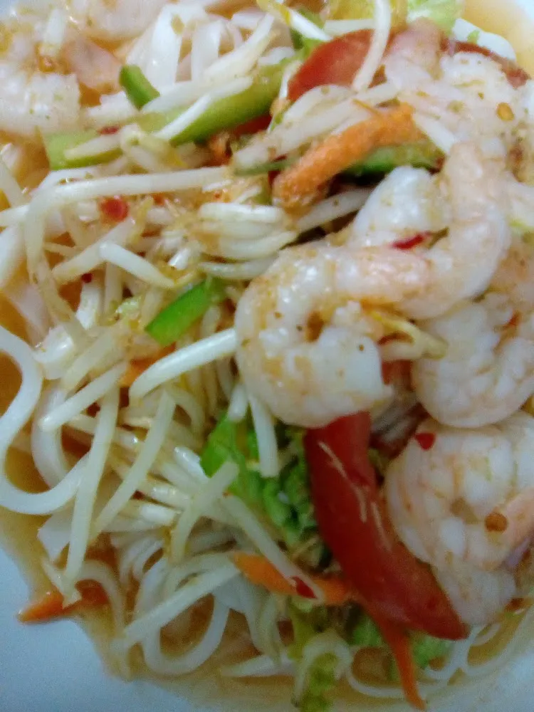 Salade de Pates Thai